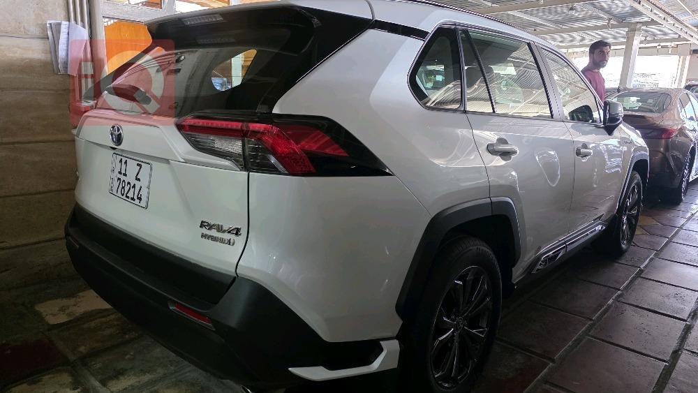 تويوتا راف 4